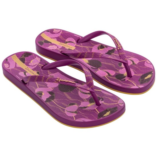 Ipanema Anatomic Nature Petal Flip Flops - Berry